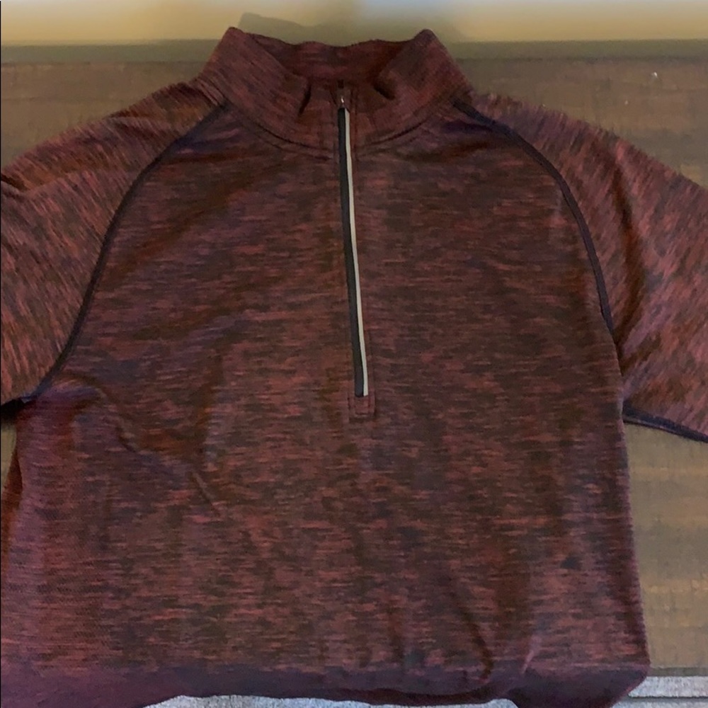 Lululemon Metal Vent 1/4 Zip Red (M) - Picture 1 of 2